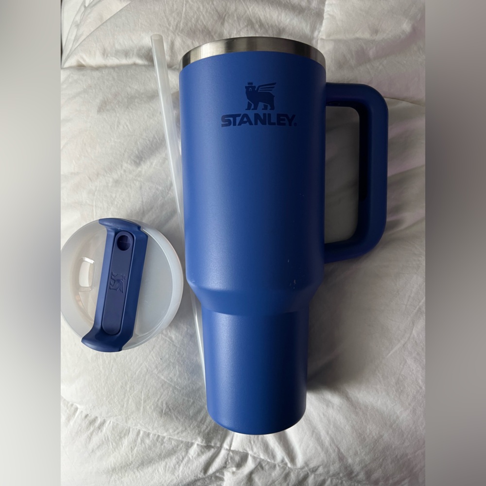 Stanley Classic Blue 40 oz tumbler